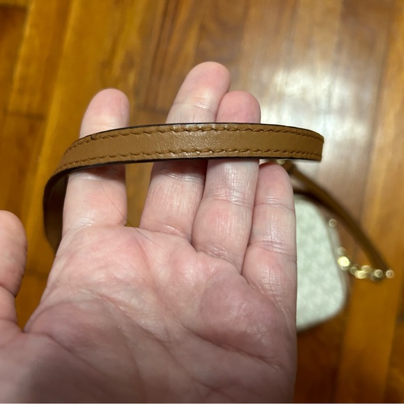 Michael Kors Crossbody Bag Vanilla - Picture 7 of 9